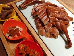 -有红鸡毛店·川菜(建设路店)