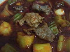 新疆炒米粉-巴扎美食·新疆菜·西域歌舞表演餐厅(新疆大厦店)