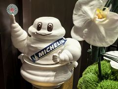 -运·中餐厅(成都华尔道夫酒店)