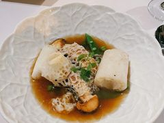 牛肝菌蘑菇-蝶舍·MAISON PAPILLON