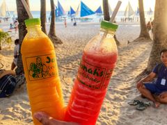 -Jonah's Fruit Shake & Snack Bar