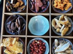 -野菌皇海景野生菌火锅(滨海大道店)