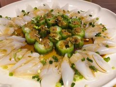 -小粤楼(万辉广场店)