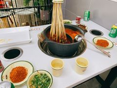 -俭让佬妈现卤串串(温江总店)