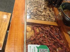 -宽窄巷子成都小吃(建文店)