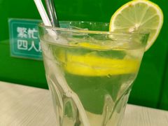 -佰搭果·广式茶餐厅(西华路店)