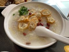 荔湾艇仔粥-卓粤拉肠(红庙店)