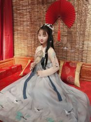 -汉仪华裳汉服馆(打浦桥店)