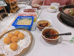 -五味缘小郡肝串串火锅(泛悦城市奥特莱斯店)
