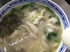 -明呈黄鱼面馆(斜土路店)