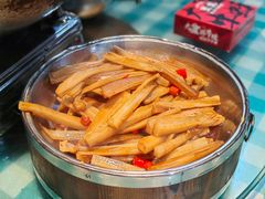 -昱龙大盆牛蛙馆(三兴街总店)