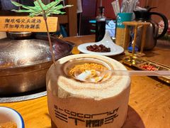 -三个椰子·现砍椰子鸡(江南万达店)