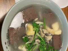 -金原鸭血粉丝汤·汤包·脆皮烤鸭(南京博物院店)