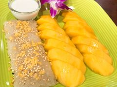 -Dang restaurant (patong phuket)