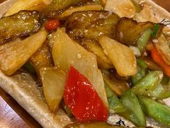 -雪乡阁东北农家菜(颛桥约好休闲街店)