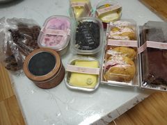 -壹心榴莲千层蛋糕甜品店