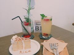 焦糖糯米蛋糕-野路甜点铺(松柏路店)