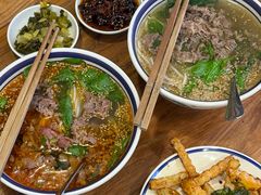 -云阿蛮云南生烫牛肉米线(奉贤路店)