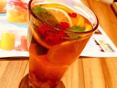 嗨杯鲜果茶-必胜客(嘉兴八佰伴店)
