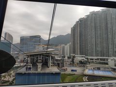 -东荟城名店仓