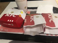 -肯德基(湾畔店)