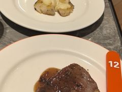 -松咖啡自助餐厅·松北香格里拉