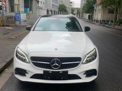 -上海星瀚奔驰4S店(长寿路店)