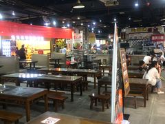 大堂-食上东新街美食街区(民乐新都会店)