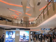 -香港ELEMENTS圆方