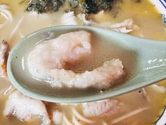 招牌黄鱼面-明呈黄鱼面馆(斜土路店)