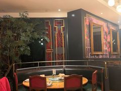 -新白鹿餐厅(爱琴海购物中心店)