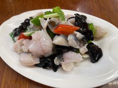 -胡子饮食店