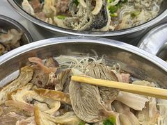 -福屿鲜捞小吃·捞化(福屿总店)
