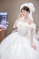 -Renee芮亦婚纱(原丽莎)