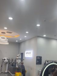 -藤野造型烫染·漂发