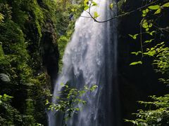 -龙水峡地缝景区