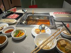 -海底捞火锅(新松江路店)