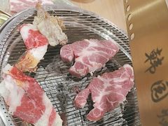 -青瓦餐厅·生鱼片·韩园烤肉(西塔店)