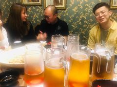-沪小胖小龙虾(淮海中路旗舰店)