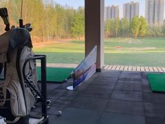 -北京鸿华高尔夫练习场