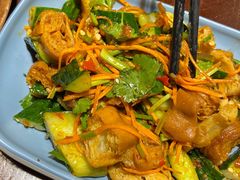 油条拍黄瓜-觅山云南菜(泊富ICITY店)