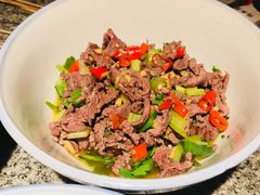 -老湖南民间菜·牛肉十八炒(花都店)