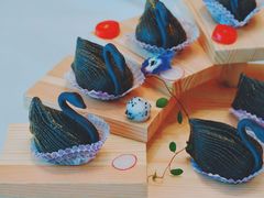黑天鹅榴莲酥-湛江花园酒店·桃园馆