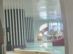 -涨巢·潮玩水疗局