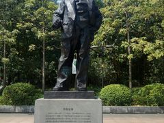 -英雄广场