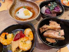 -咖啡苑自助餐厅·中国大饭店