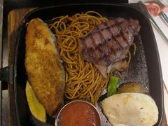 -半秋山西餐厅(襄阳万达店)