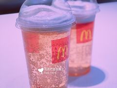 白桃味麦炫酷-麦当劳(景城邻里中心店)