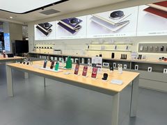 -华为授权体验店(中山公园来福士)