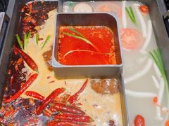 -洞子口重庆鲜货火锅(楚翘城旗舰店)